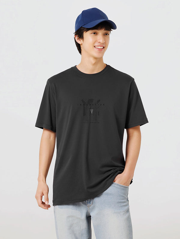 Men's Short Sleeve T-Shirt With Front Print