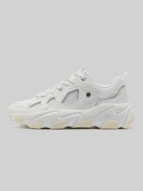 Women's Casual Sneakers With Contrast Colors And Material Details